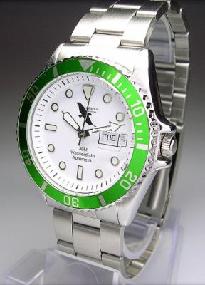 Adler Green Submariner