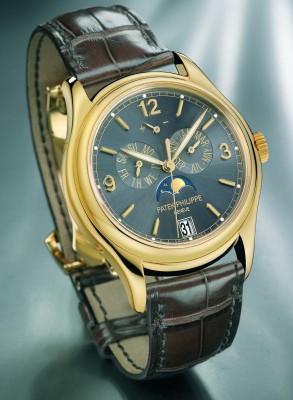 Patek Philippe  Quantième Annuel Homme